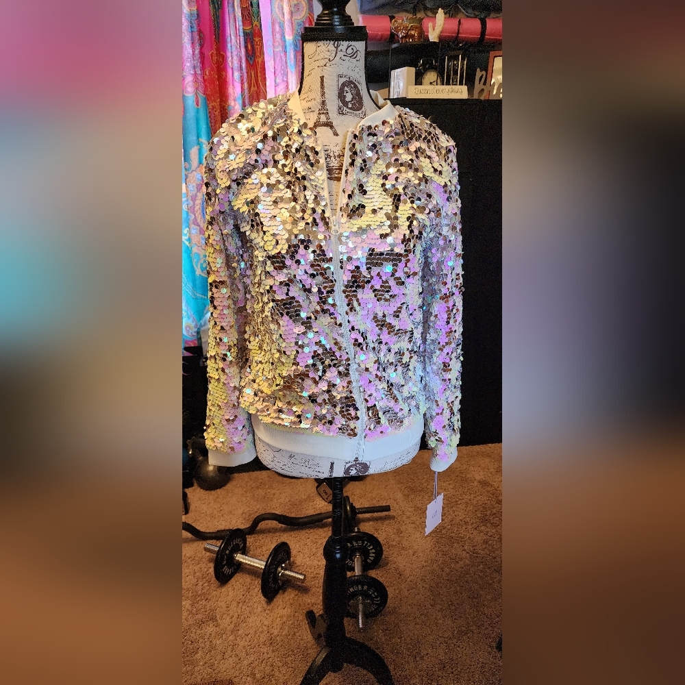 Junior sequence jacket new with tag.